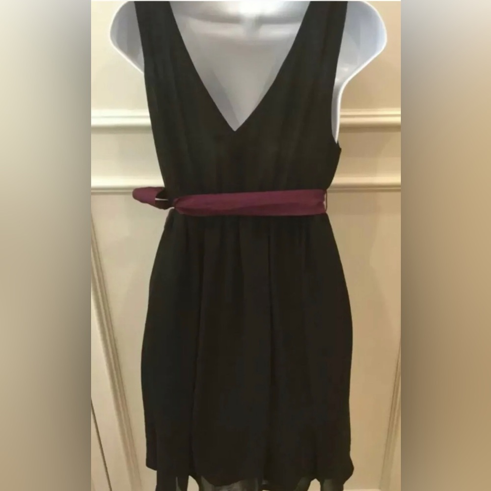 American Eagle Empire Waist Black Dress Juniors Size 6 - Picture 4 of 10